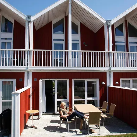 Vakantiehuis Holiday Lvii *